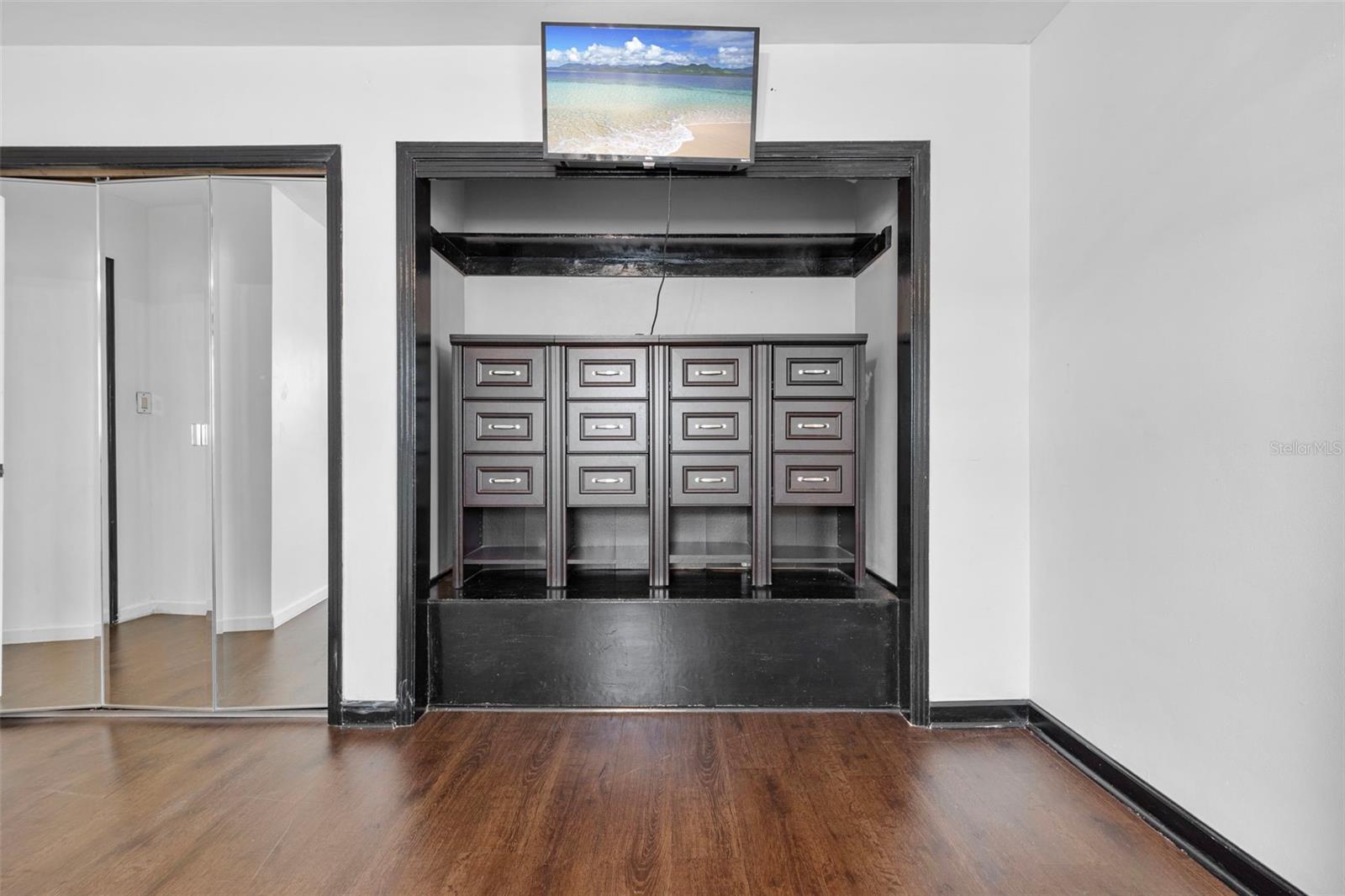 Image 35 of 58 For 15204 Monet Drive