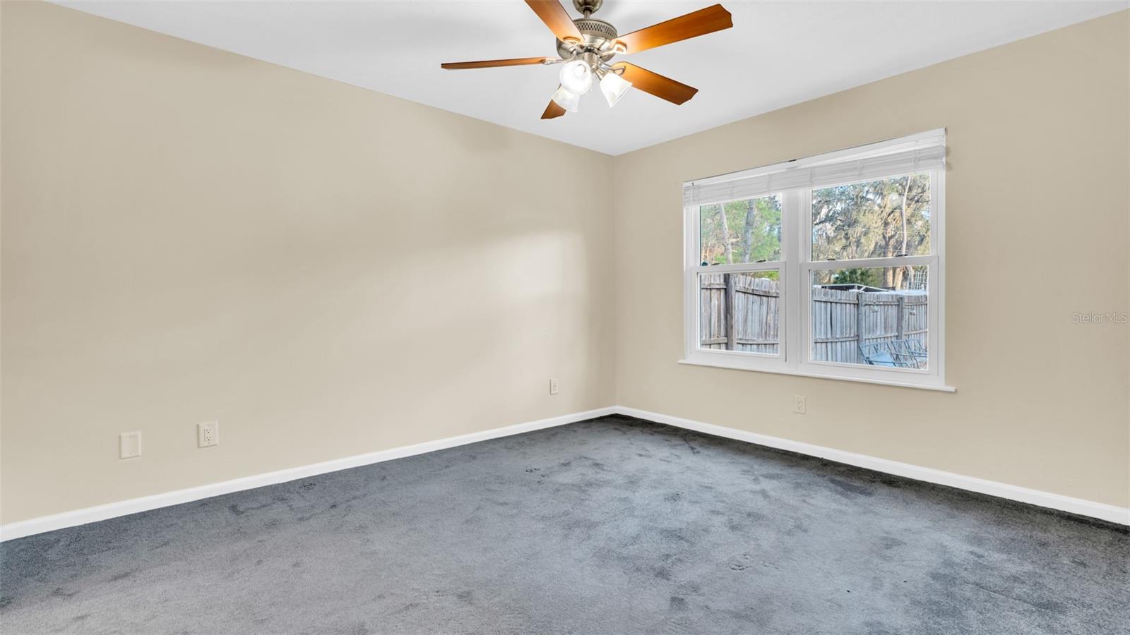 Image 19 of 32 For 805 Darby Lane