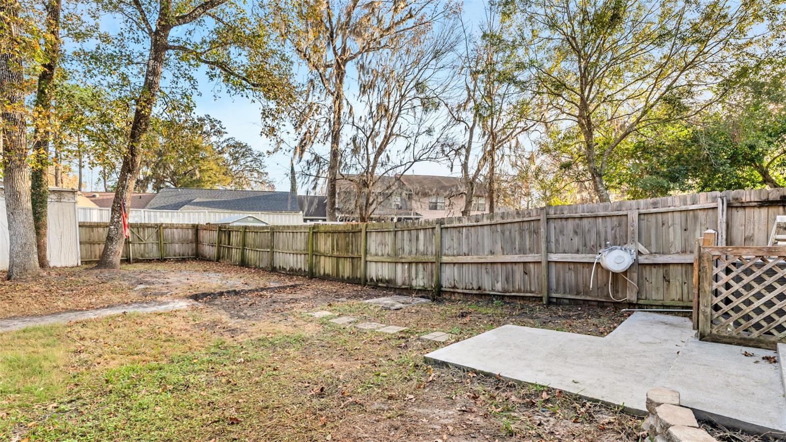 Image 27 of 32 For 805 Darby Lane