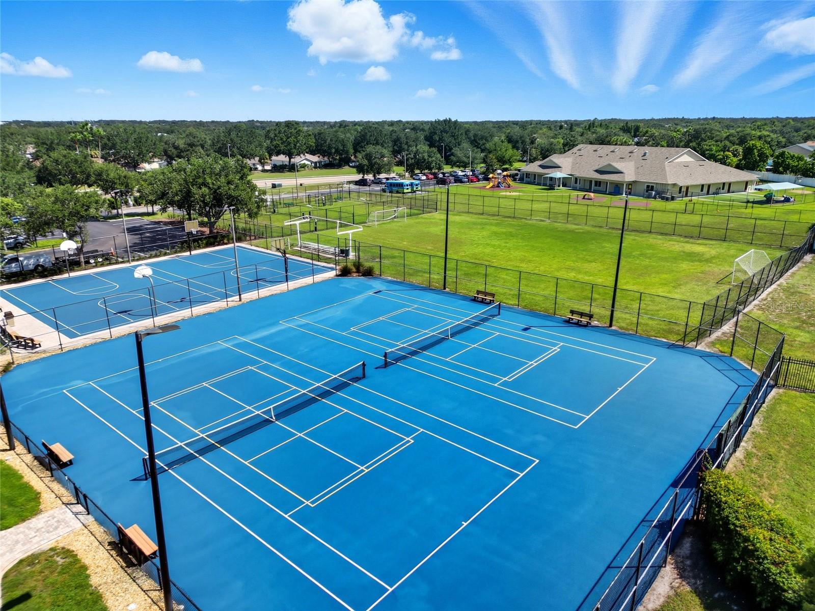 Image 47 of 51 For 11724 Holly Creek Drive