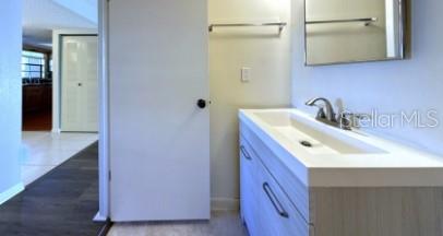 Image 26 of 40 For 1750 Belleair Forest Drive A8