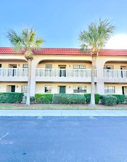 Image 3 of 40 For 1750 Belleair Forest Drive A8