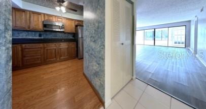 Image 9 of 40 For 1750 Belleair Forest Drive A8