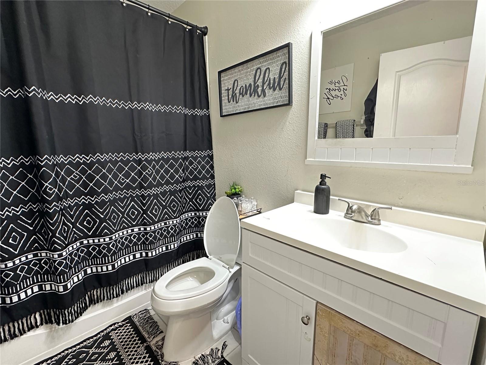 Image 17 of 21 For 13141 Kings Crossing Drive