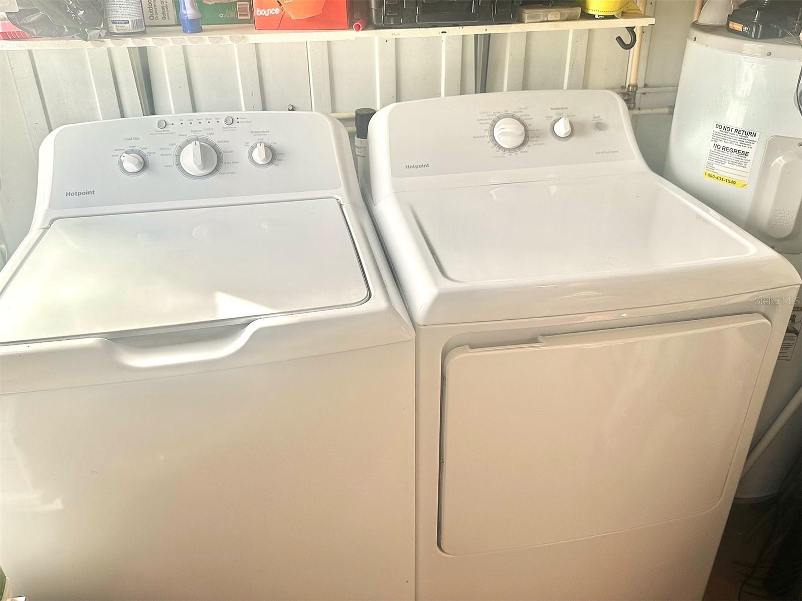 Listing photo id 13 for 2000 Bay Drive 102