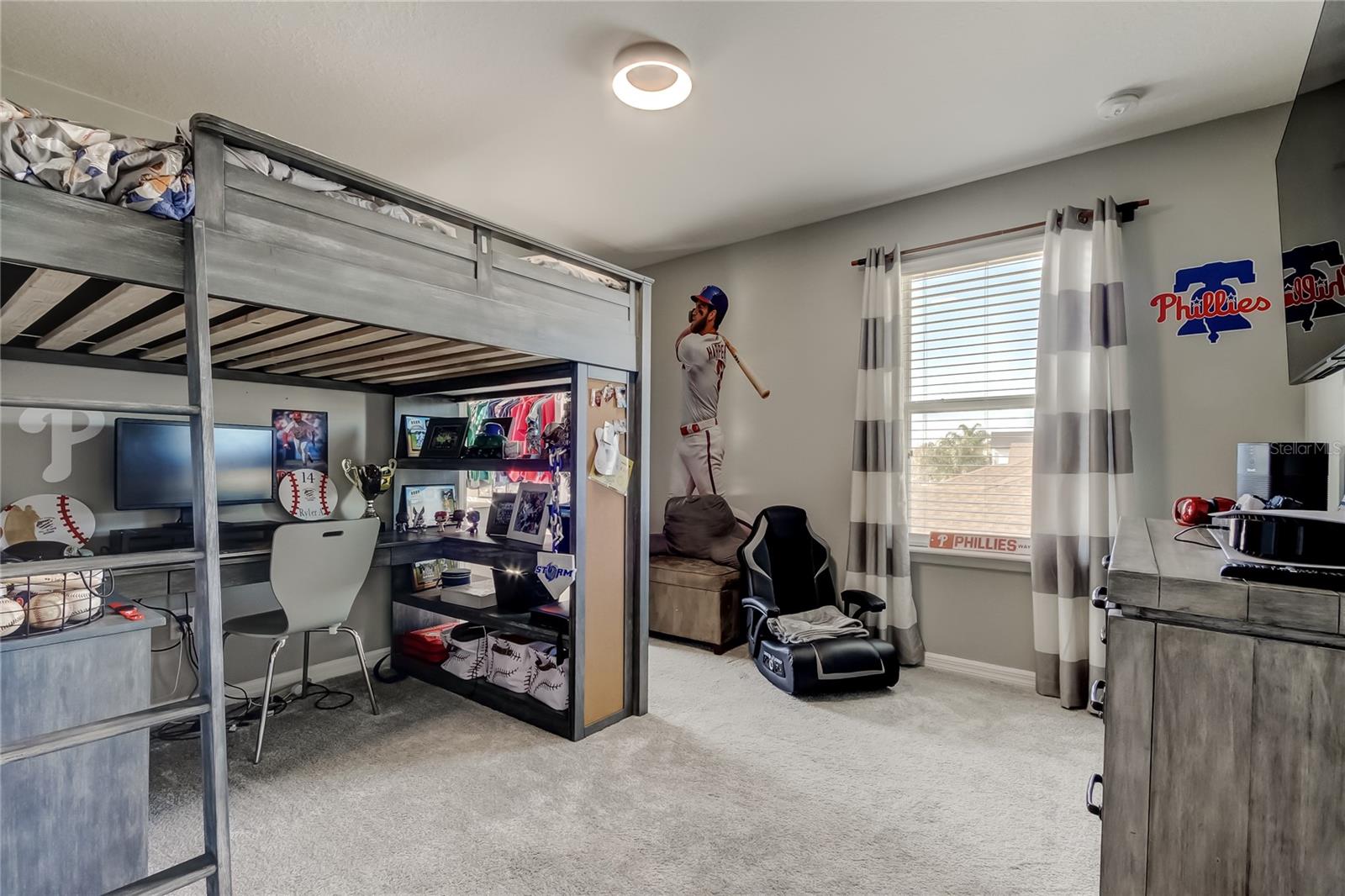 Image 42 of 56 For 5647 Fisher Glen Loop