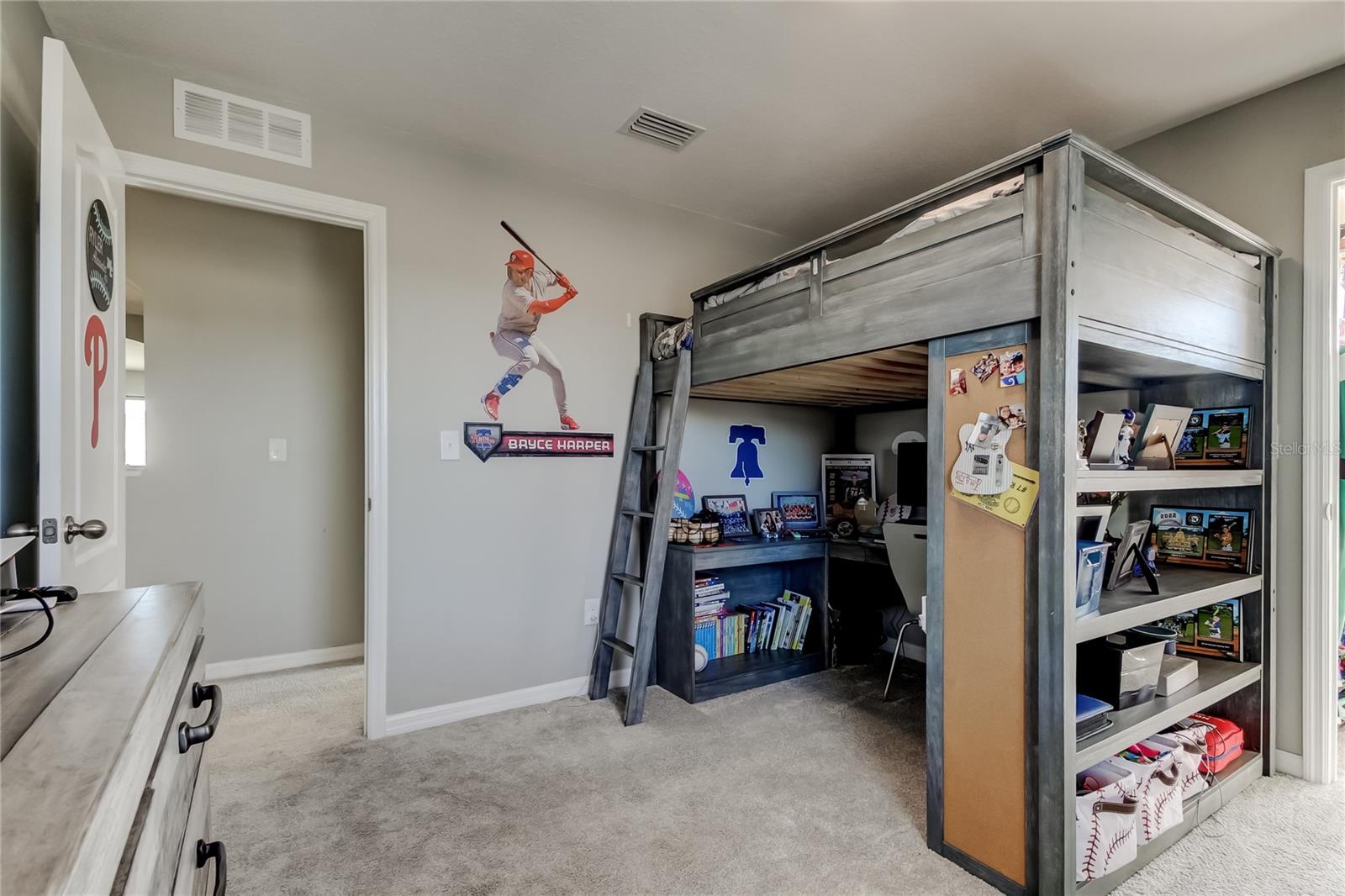 Image 44 of 56 For 5647 Fisher Glen Loop