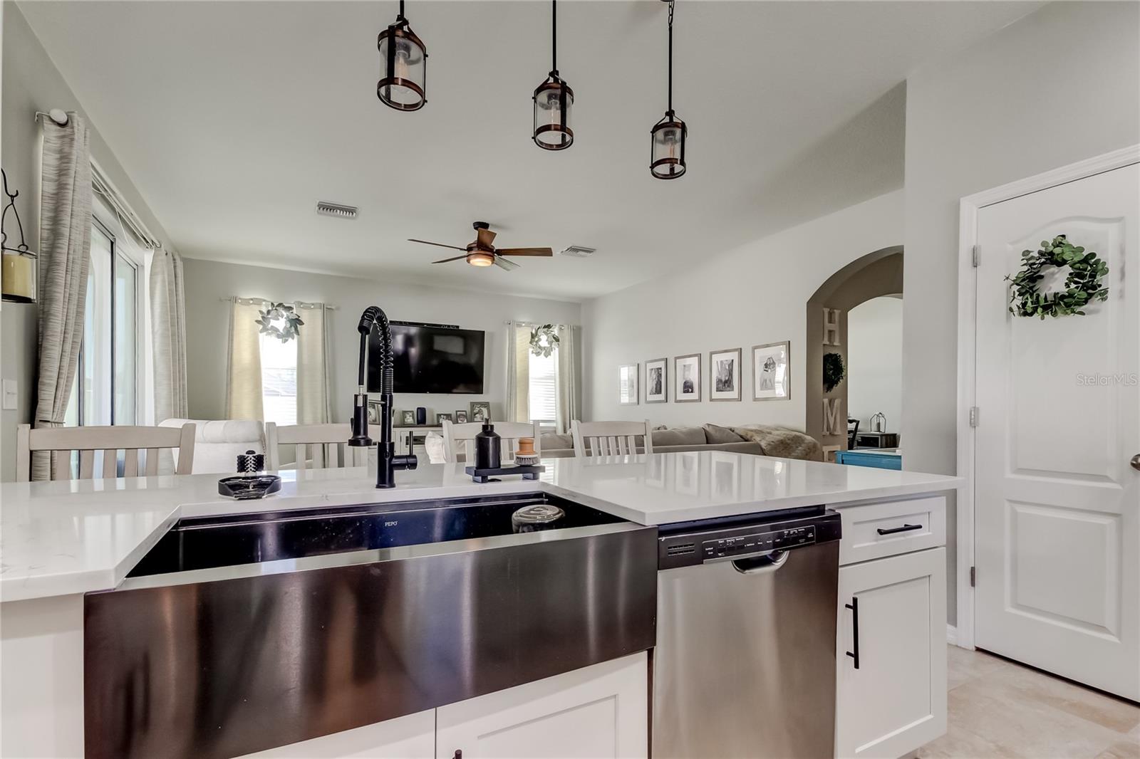 Image 6 of 56 For 5647 Fisher Glen Loop