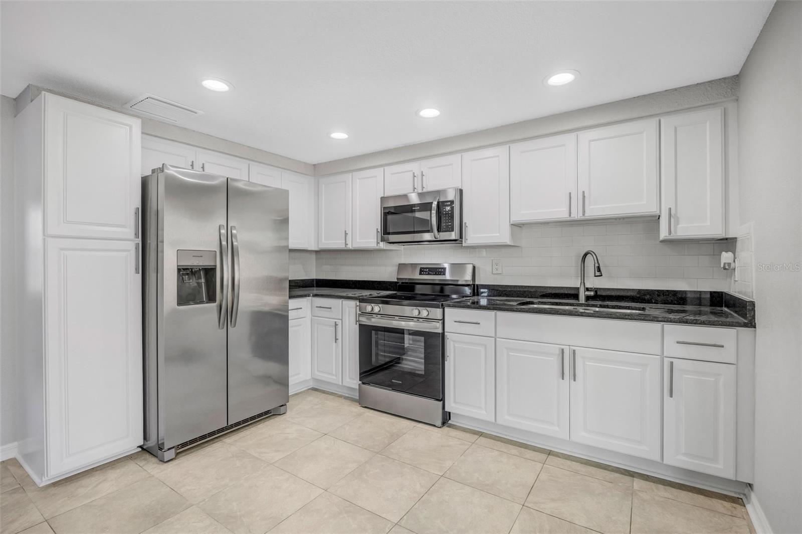 Image 21 of 29 For 8331 Wilkins Street