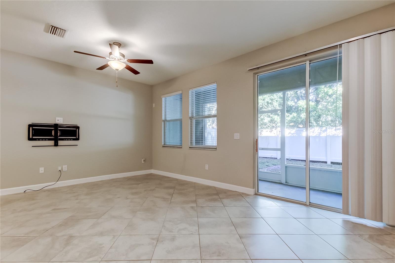 Image 15 of 37 For 6623 Citrus Creek Lane