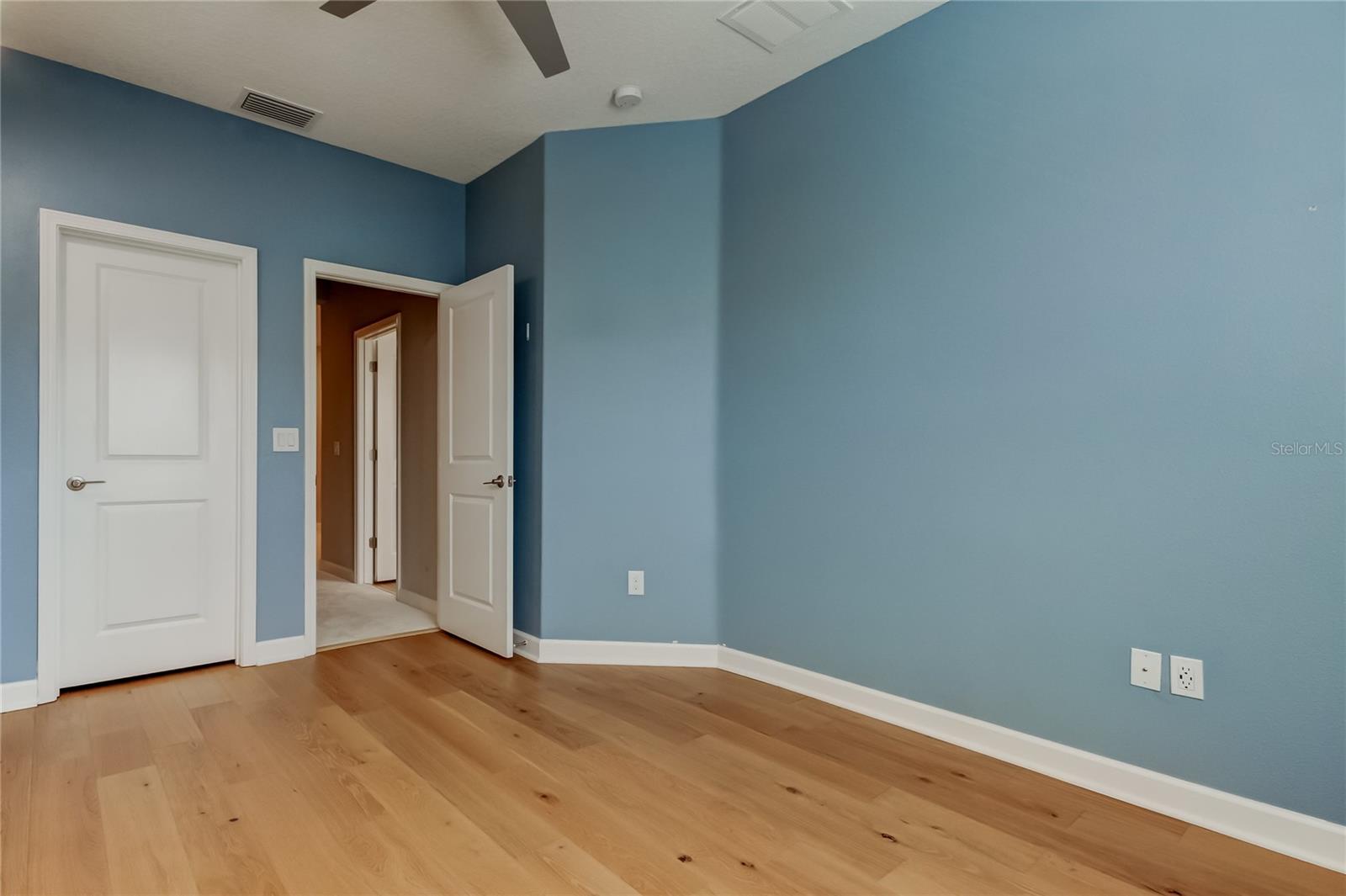 Image 31 of 37 For 6623 Citrus Creek Lane