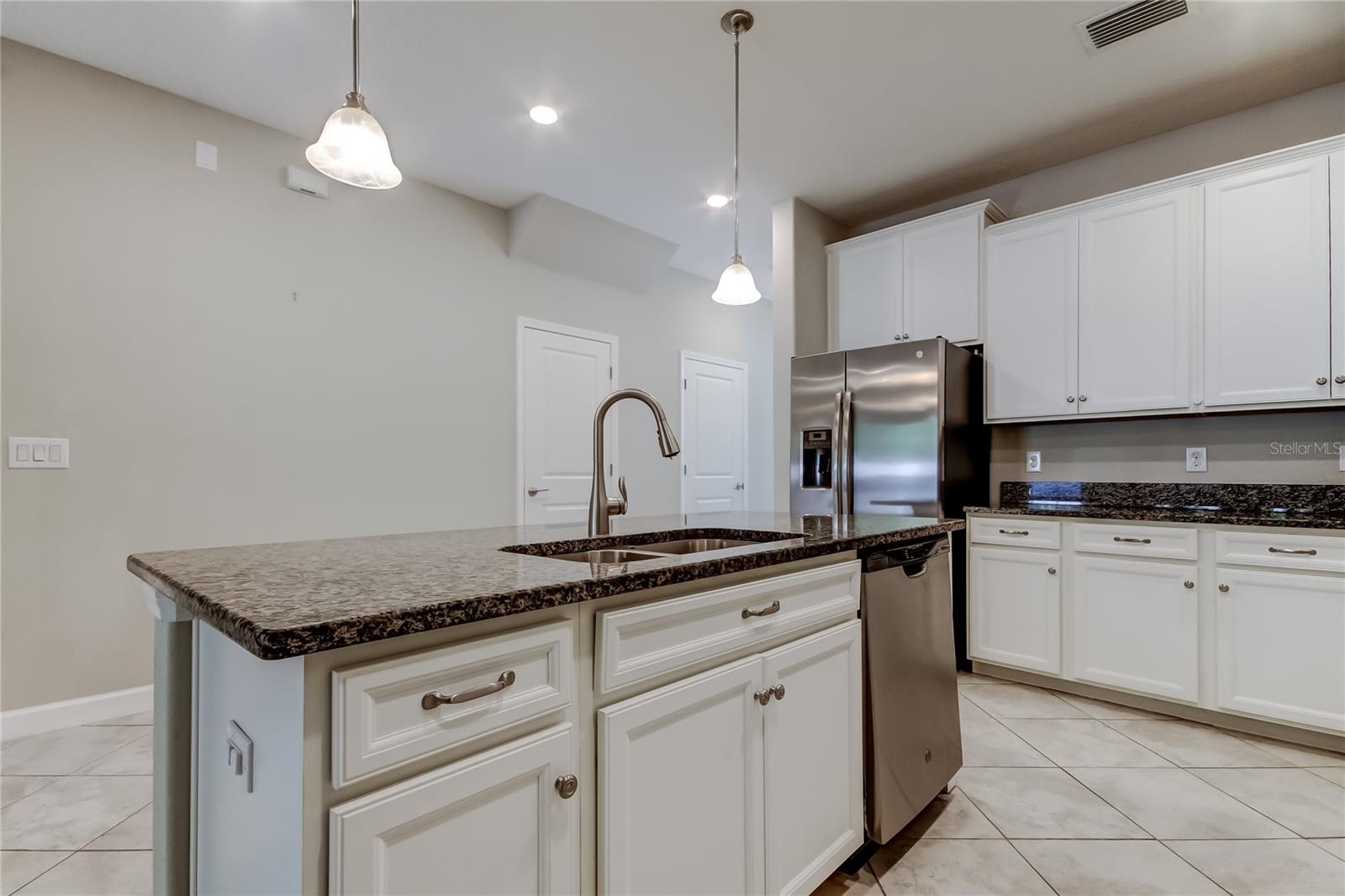 Image 9 of 37 For 6623 Citrus Creek Lane