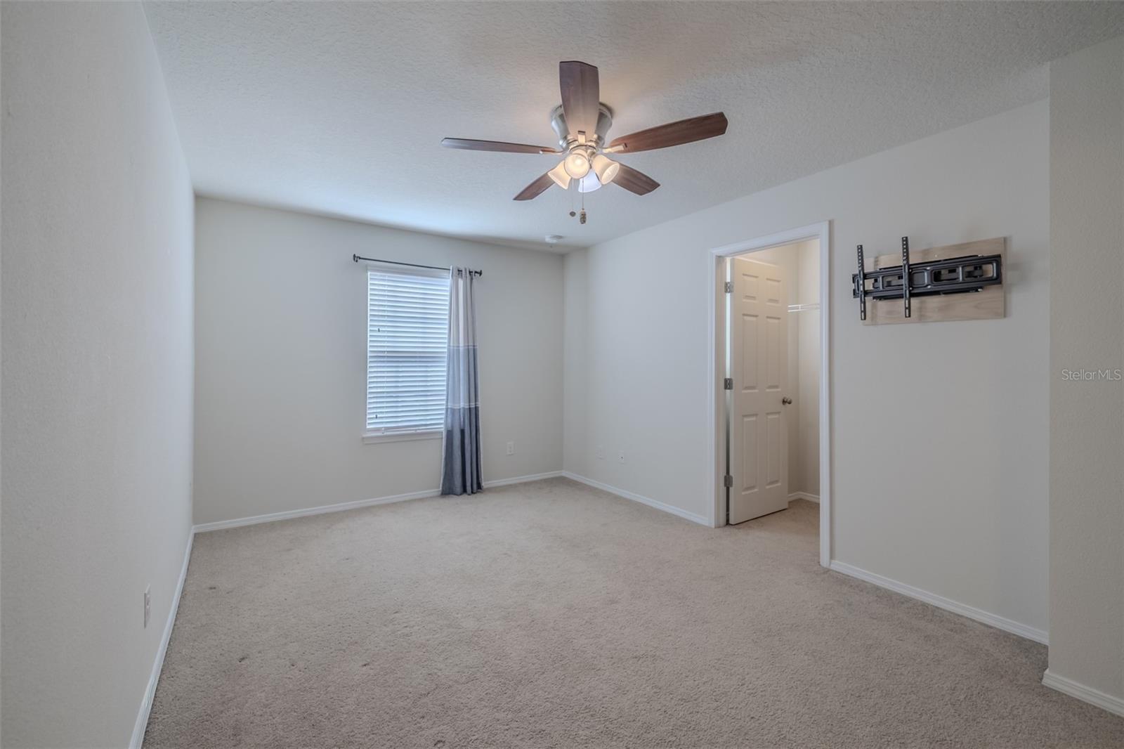 Image 14 of 41 For 4734 White Sanderling Ct Court