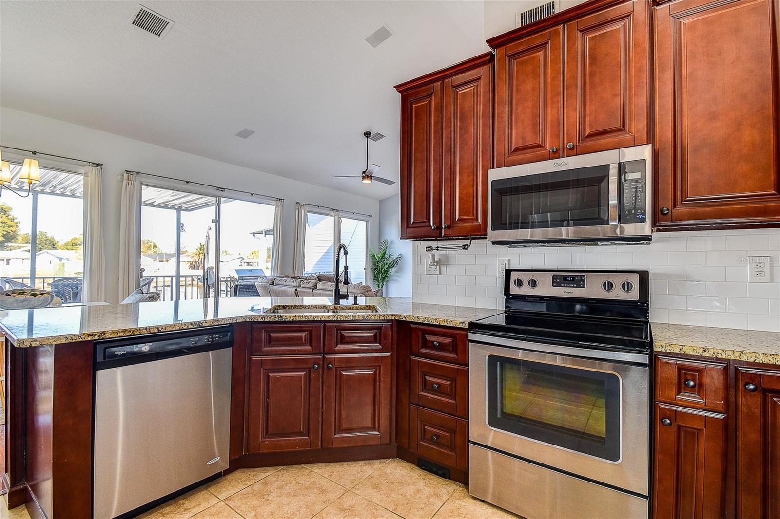 Image 15 of 50 For 5309 Boardwalk Street