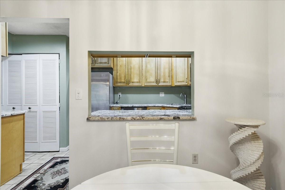 Image 13 of 75 For 2666 Pine Ridge Way N C2