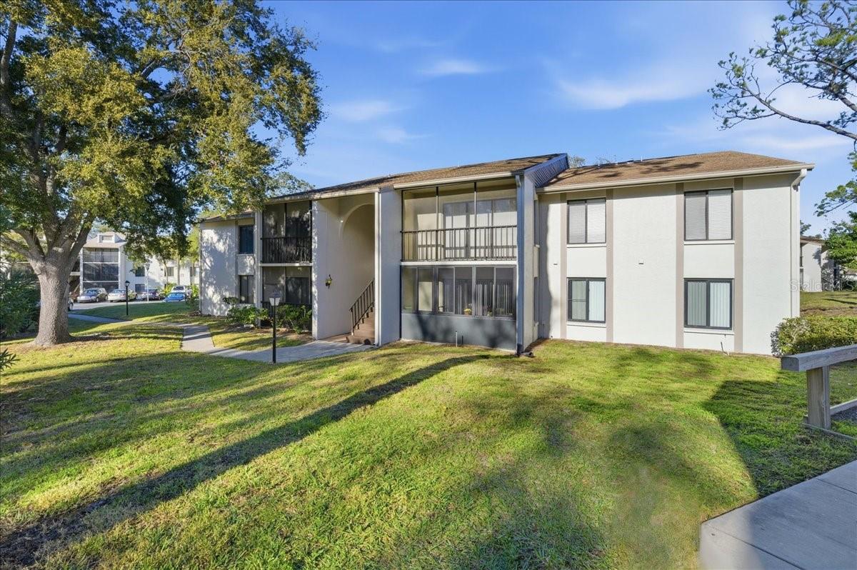 Image 2 of 75 For 2666 Pine Ridge Way N C2