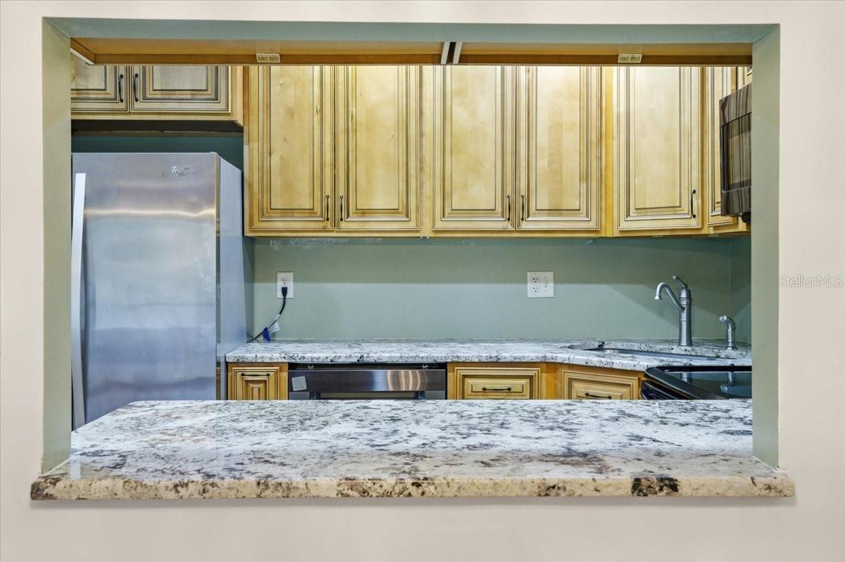 Image 23 of 75 For 2666 Pine Ridge Way N C2