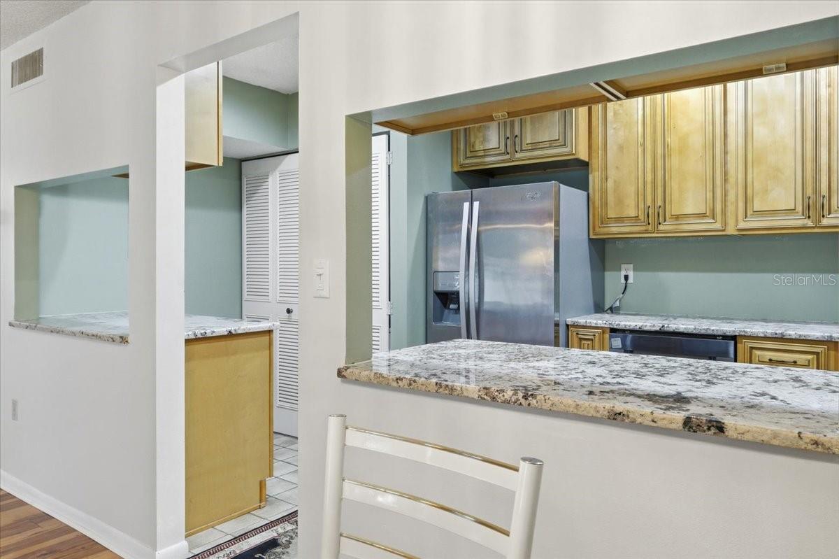 Image 24 of 75 For 2666 Pine Ridge Way N C2