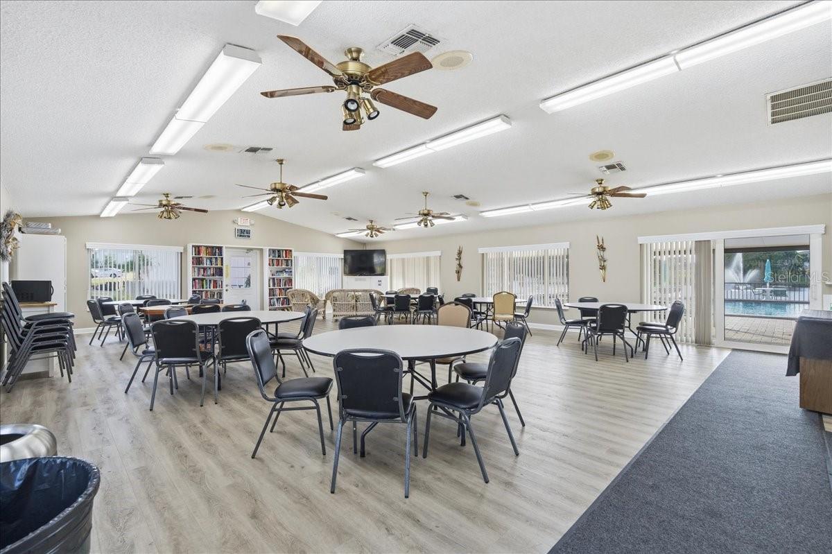 Image 65 of 75 For 2666 Pine Ridge Way N C2