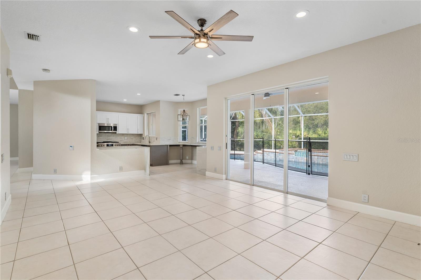 Image 21 of 73 For 10239 Garden Alcove Drive