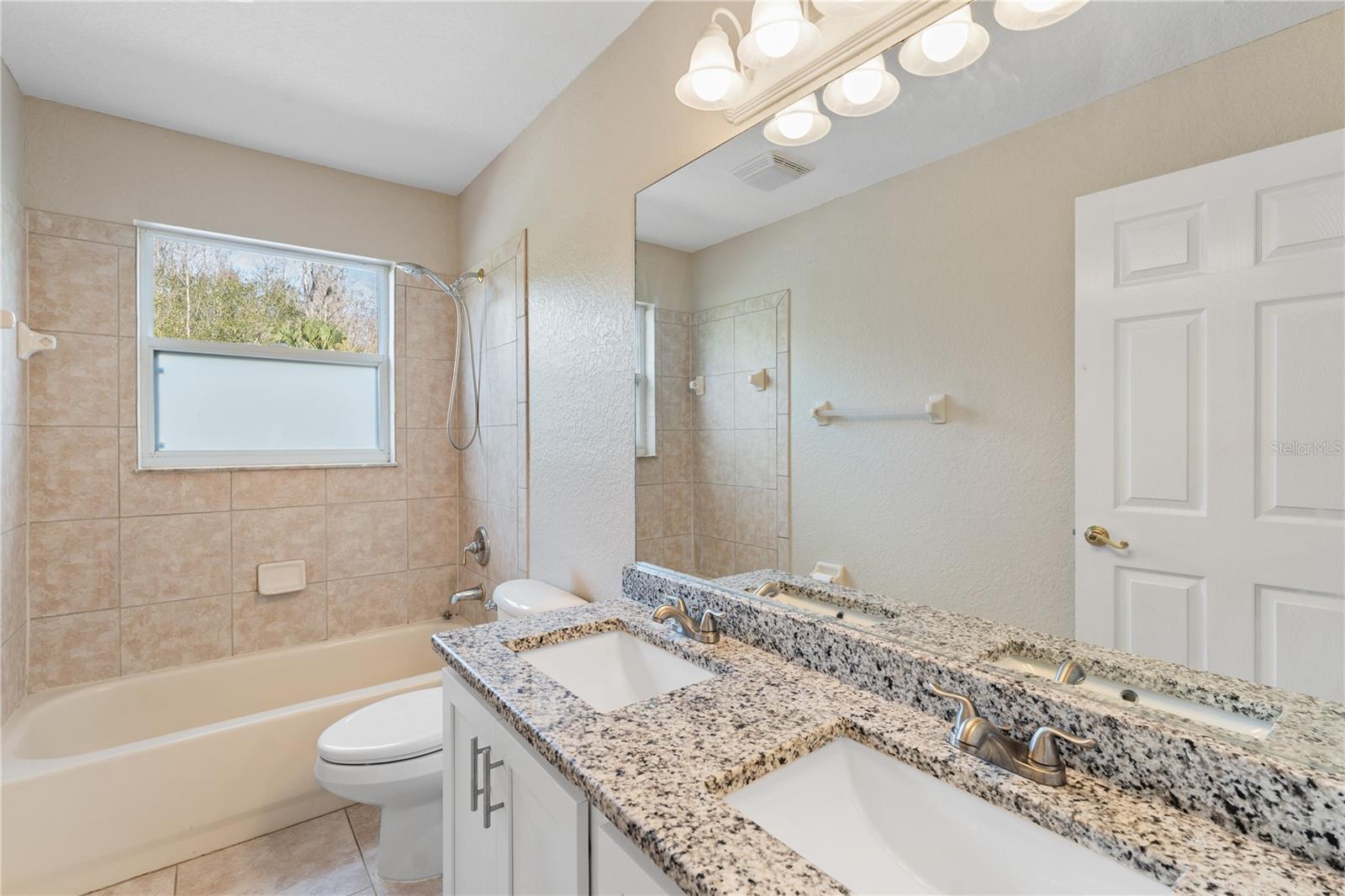 Image 41 of 73 For 10239 Garden Alcove Drive