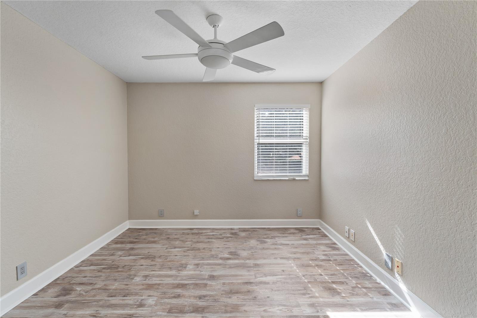 Image 43 of 73 For 10239 Garden Alcove Drive