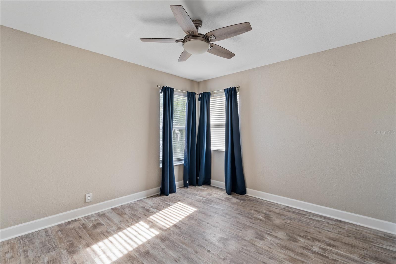 Image 47 of 73 For 10239 Garden Alcove Drive