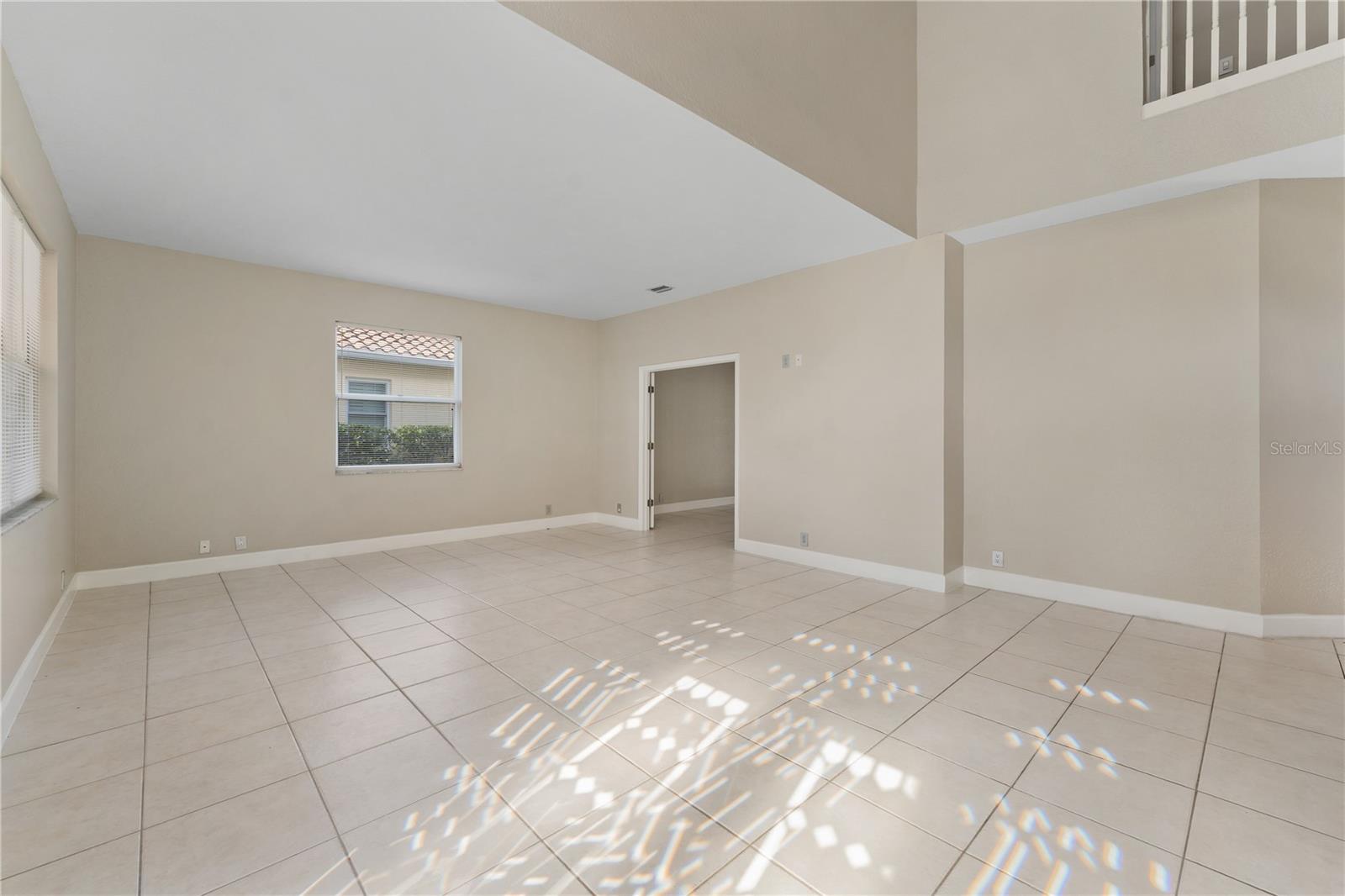 Image 7 of 73 For 10239 Garden Alcove Drive