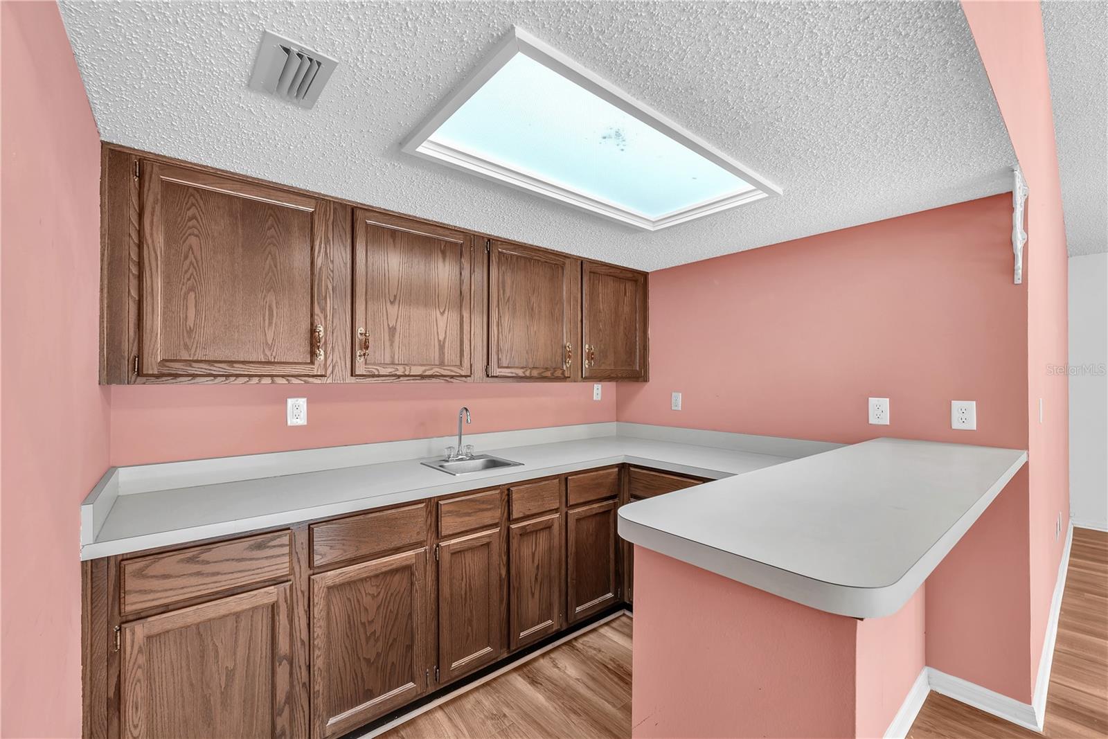 Image 11 of 47 For 2545 Mason Oaks Drive