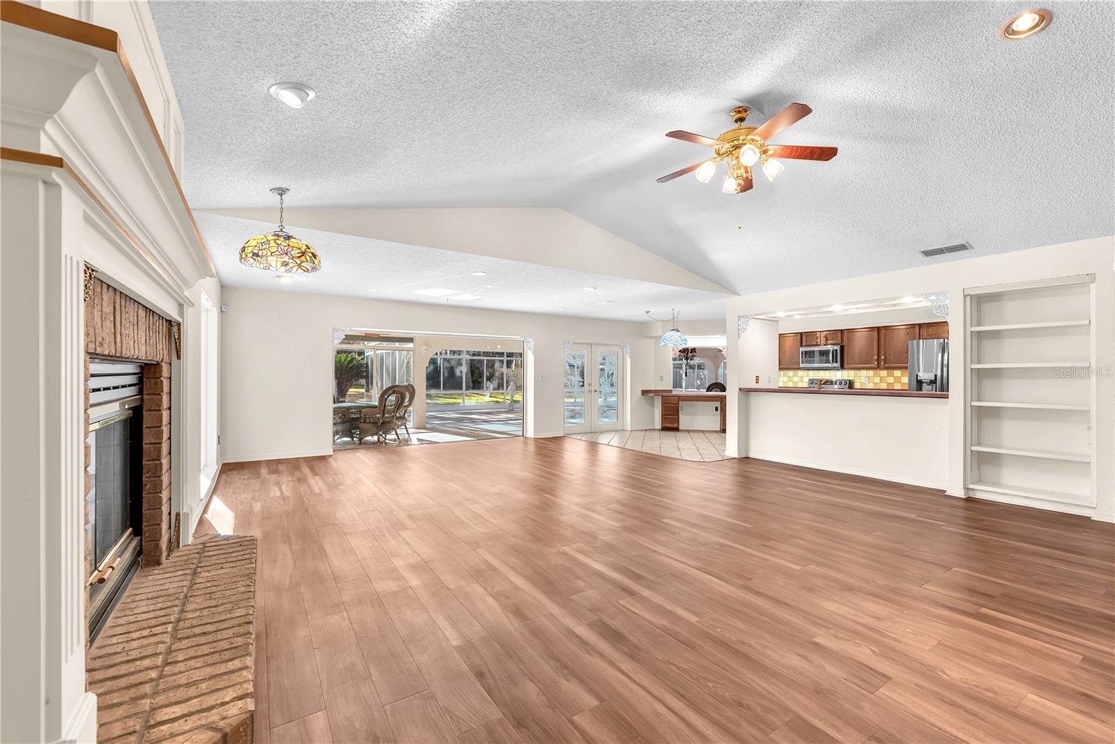 Image 12 of 47 For 2545 Mason Oaks Drive