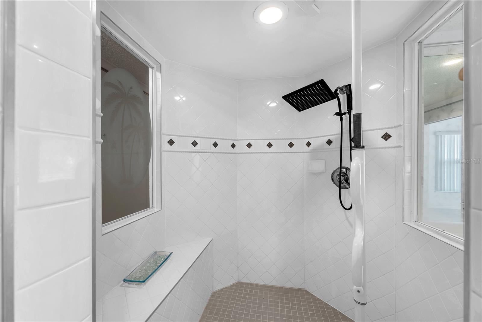 Image 17 of 47 For 2545 Mason Oaks Drive