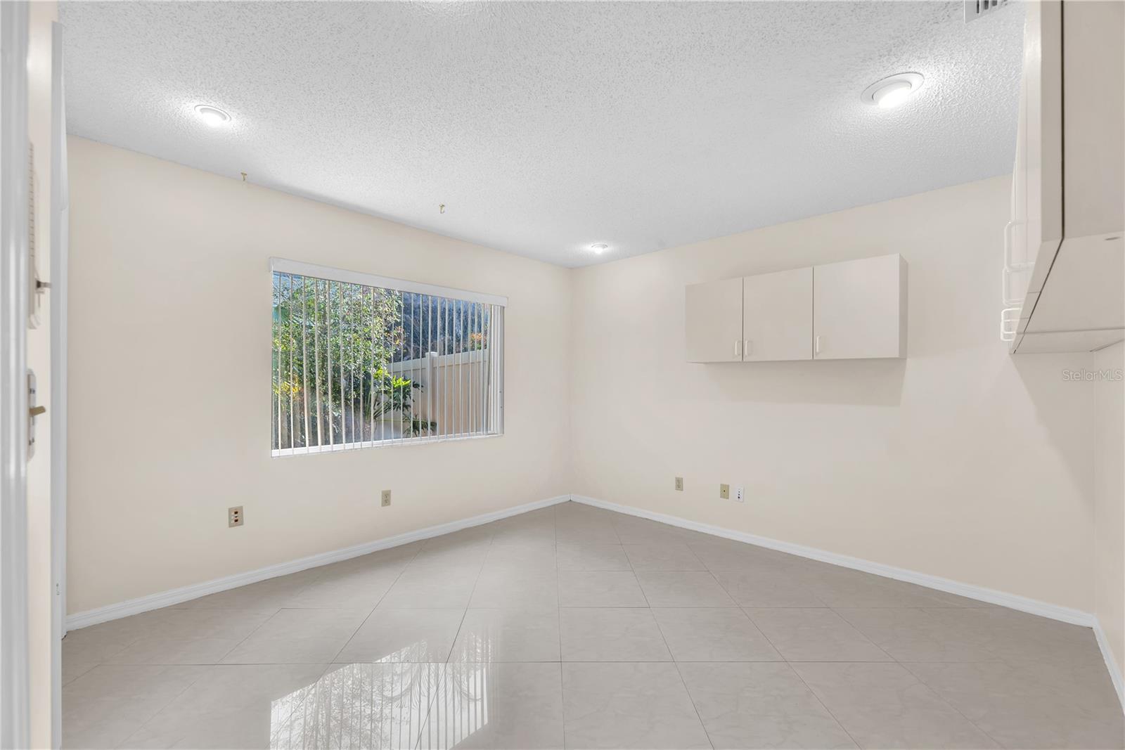 Image 26 of 47 For 2545 Mason Oaks Drive