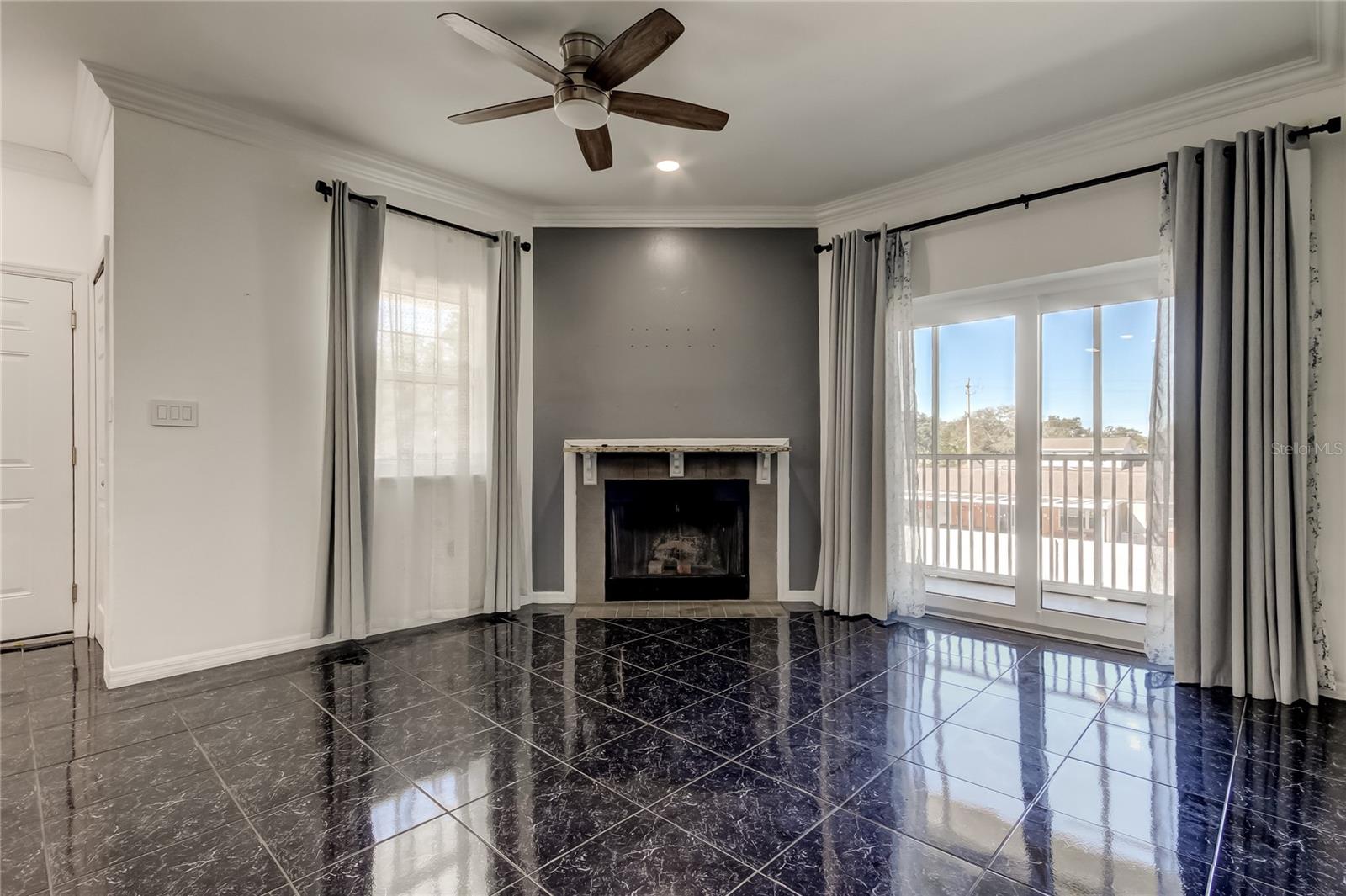 Image 3 of 26 For 8350 Savannah Trace Circle 204