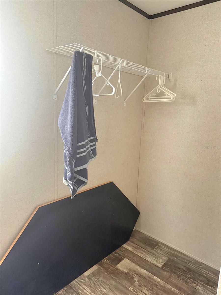 Image 12 of 14 For 8617 Indian Ridge Way