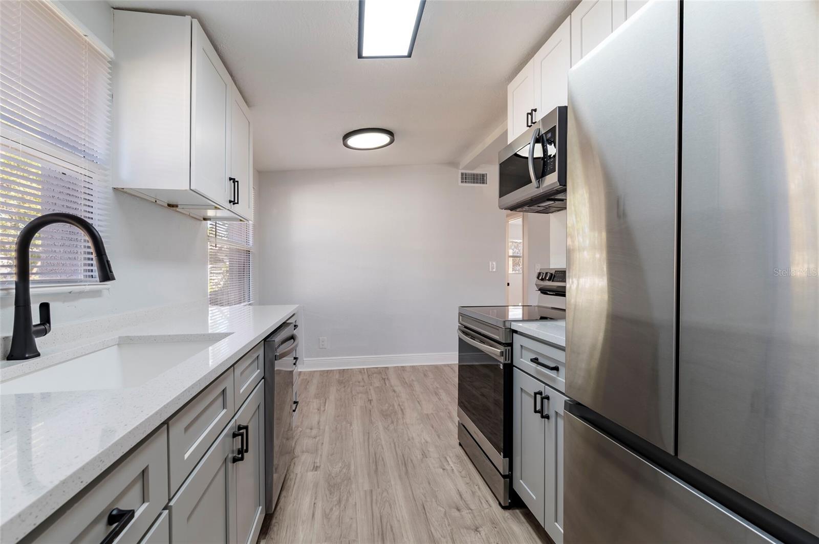 Image 8 of 17 For 5301 97th Terrace N