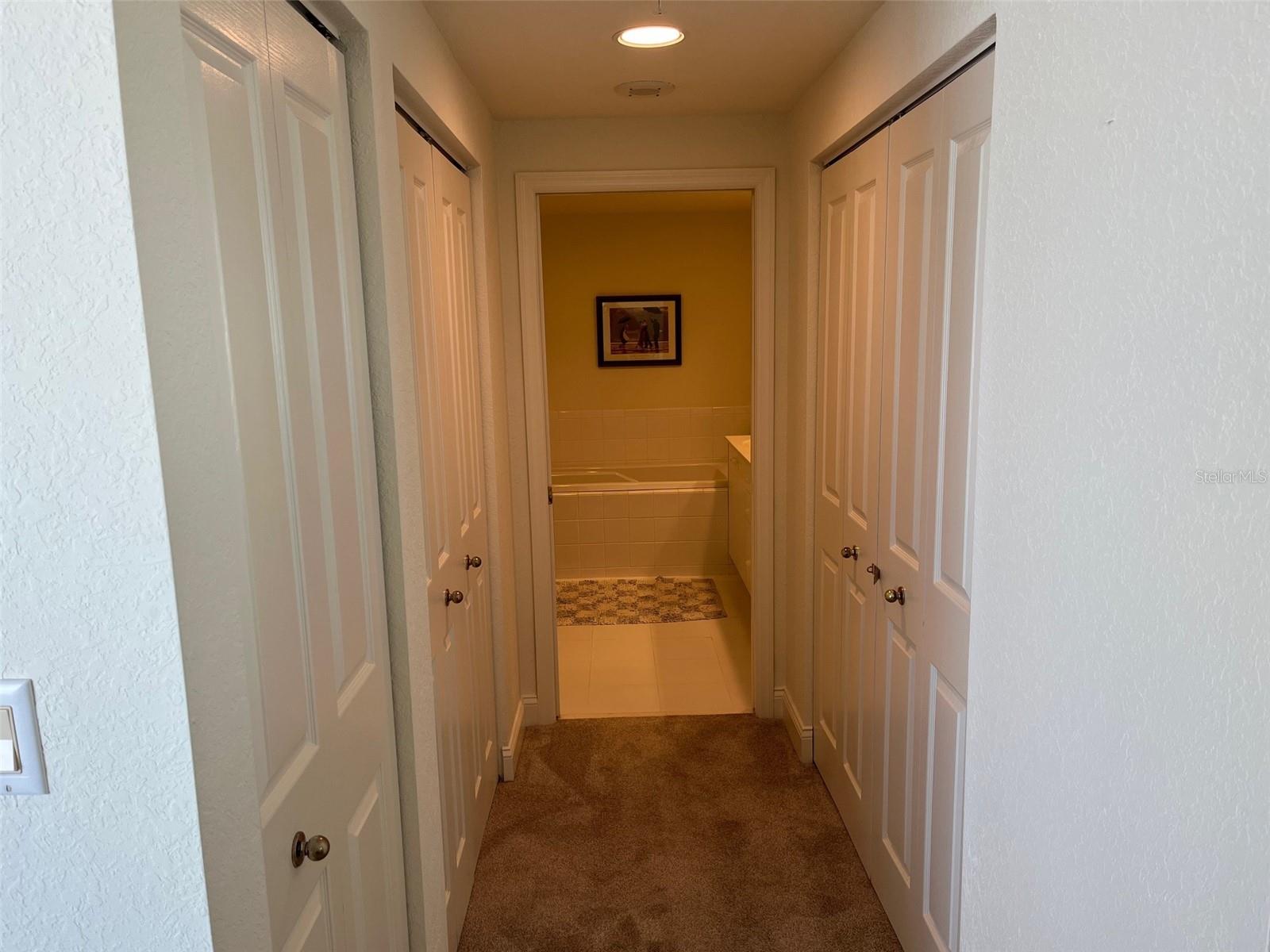 Listing photo id 20 for 1170 Gulf Boulevard 1203