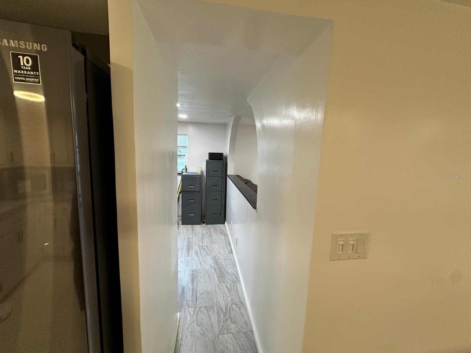 Image 11 of 44 For 7690 Gordon Loop