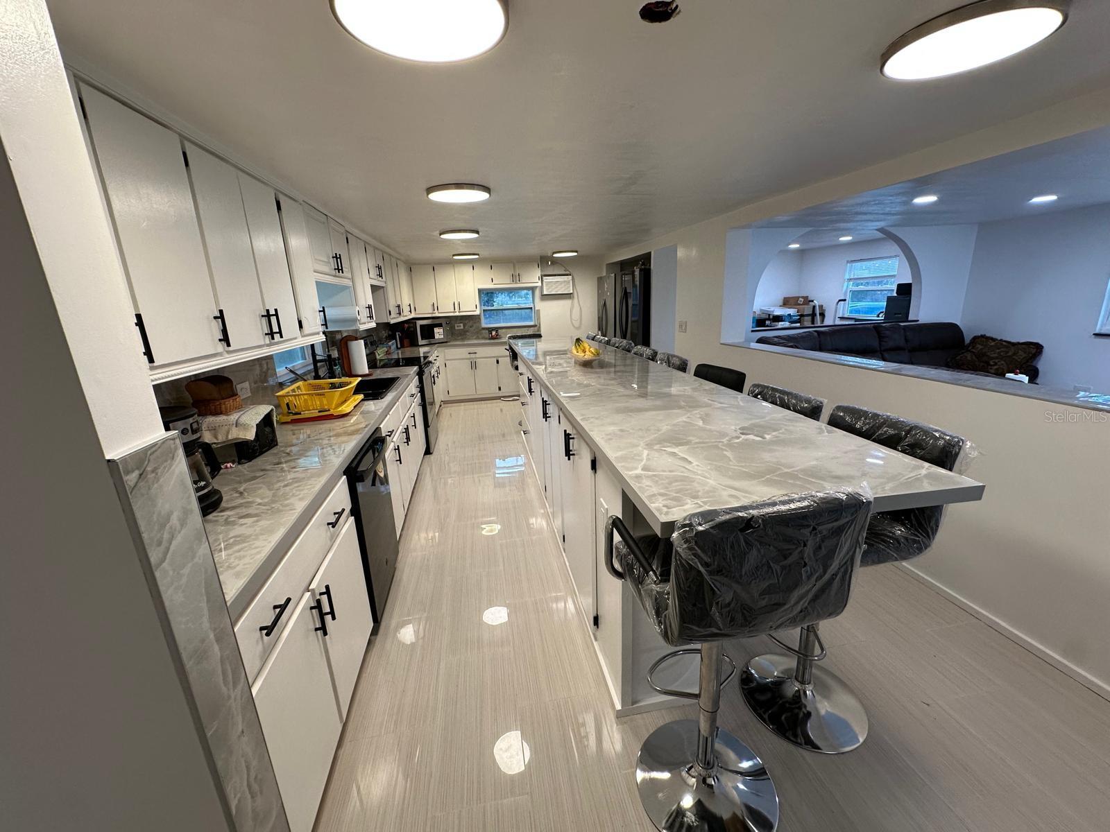 Image 24 of 44 For 7690 Gordon Loop