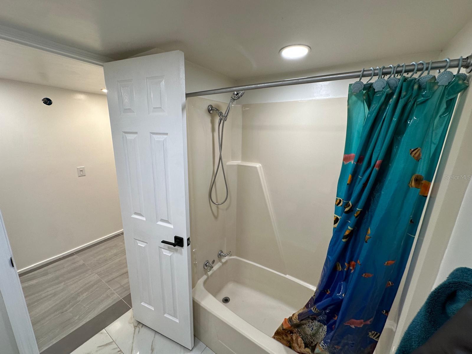 Image 32 of 44 For 7690 Gordon Loop