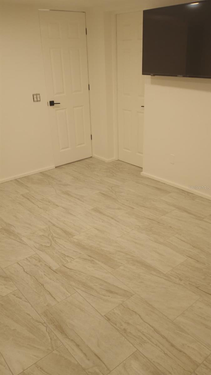 Image 42 of 44 For 7690 Gordon Loop