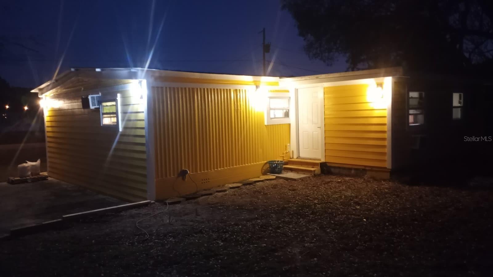 Image 43 of 44 For 7690 Gordon Loop