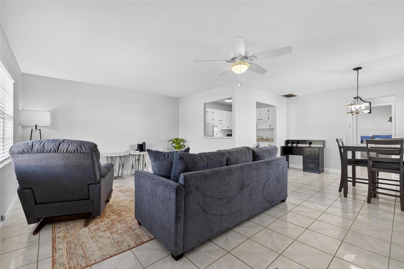 Image 6 of 30 For 301 Andover Place S 171