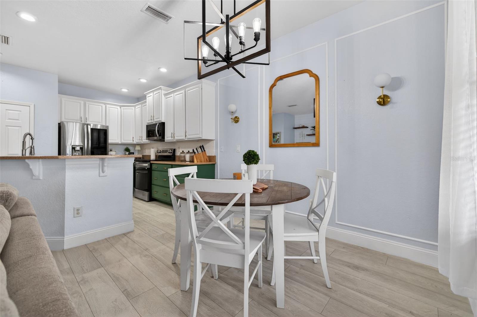 Image 16 of 38 For 311 Morning Rain Place