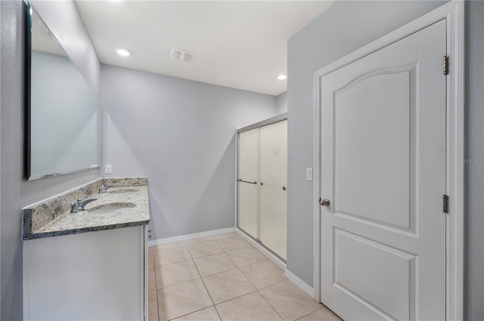 Image 21 of 33 For 1878 Pristine Loop