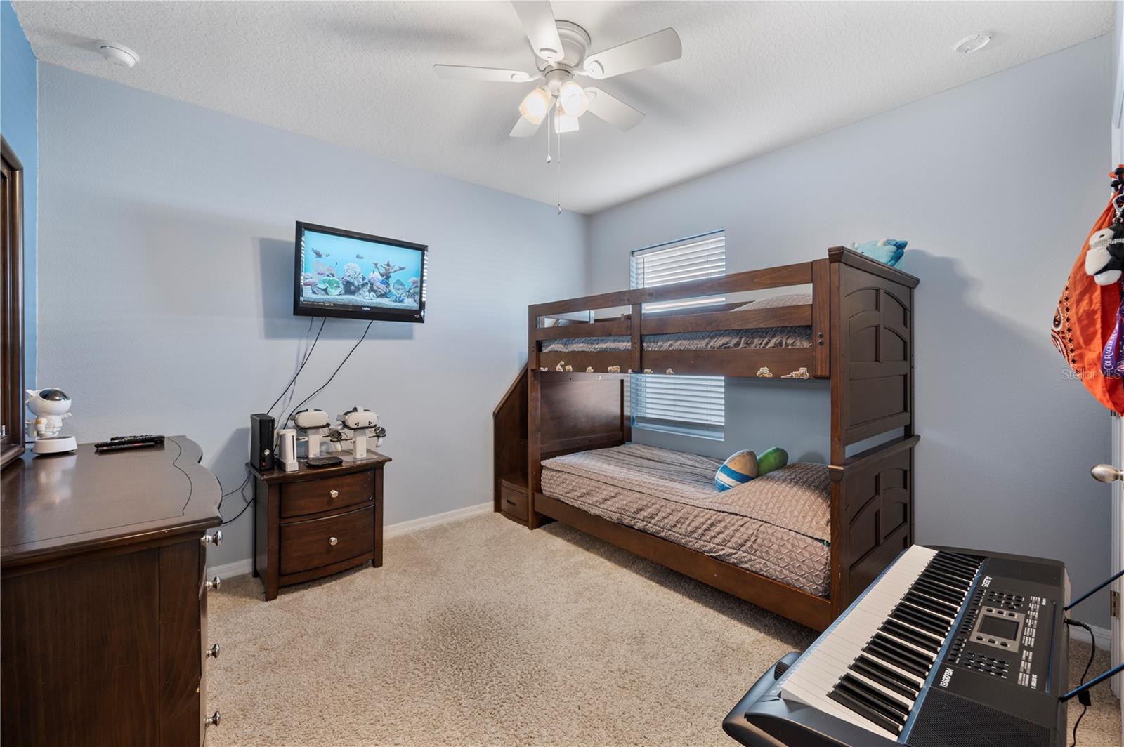 Image 25 of 33 For 1878 Pristine Loop