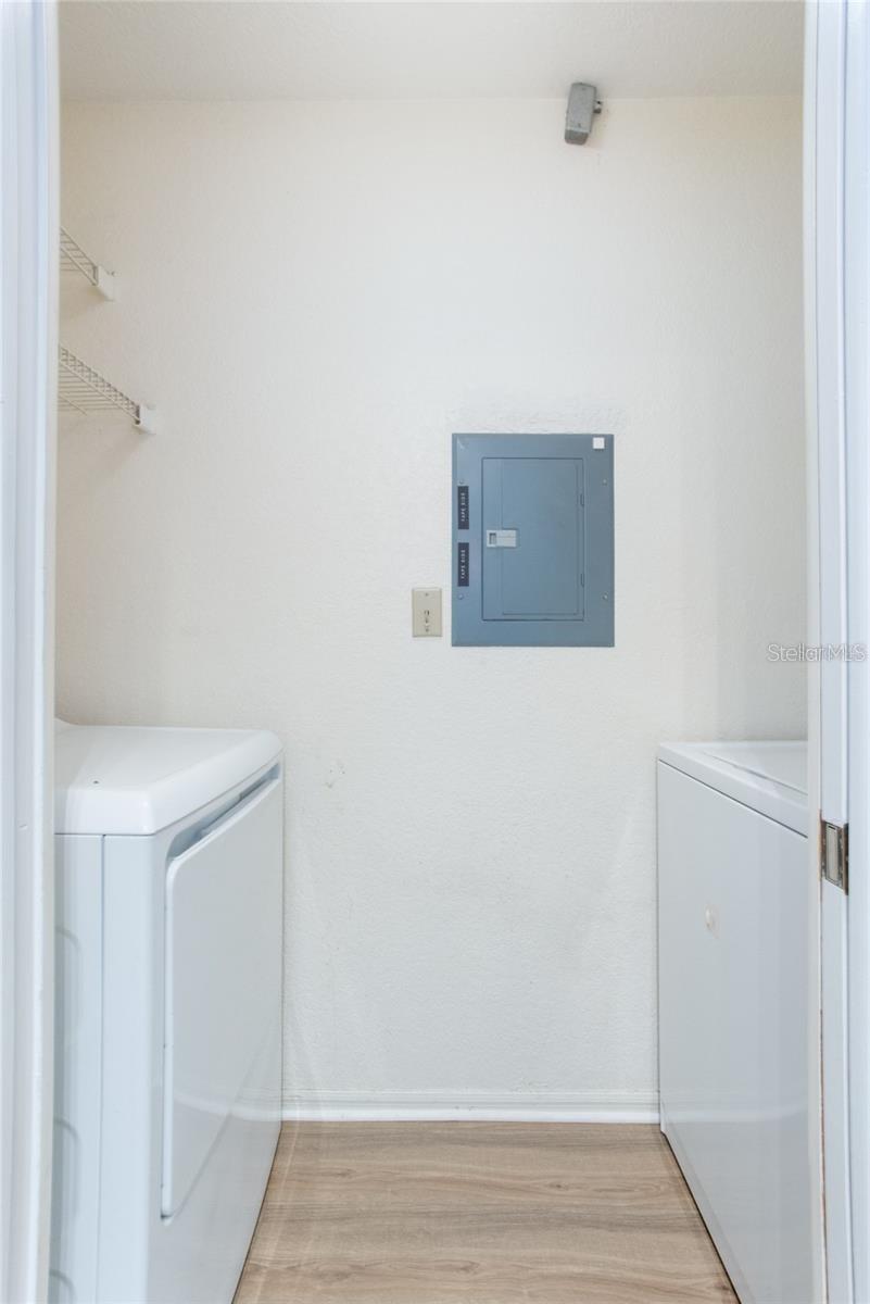 Image 14 of 35 For 10265 Gandy Boulevard N 803