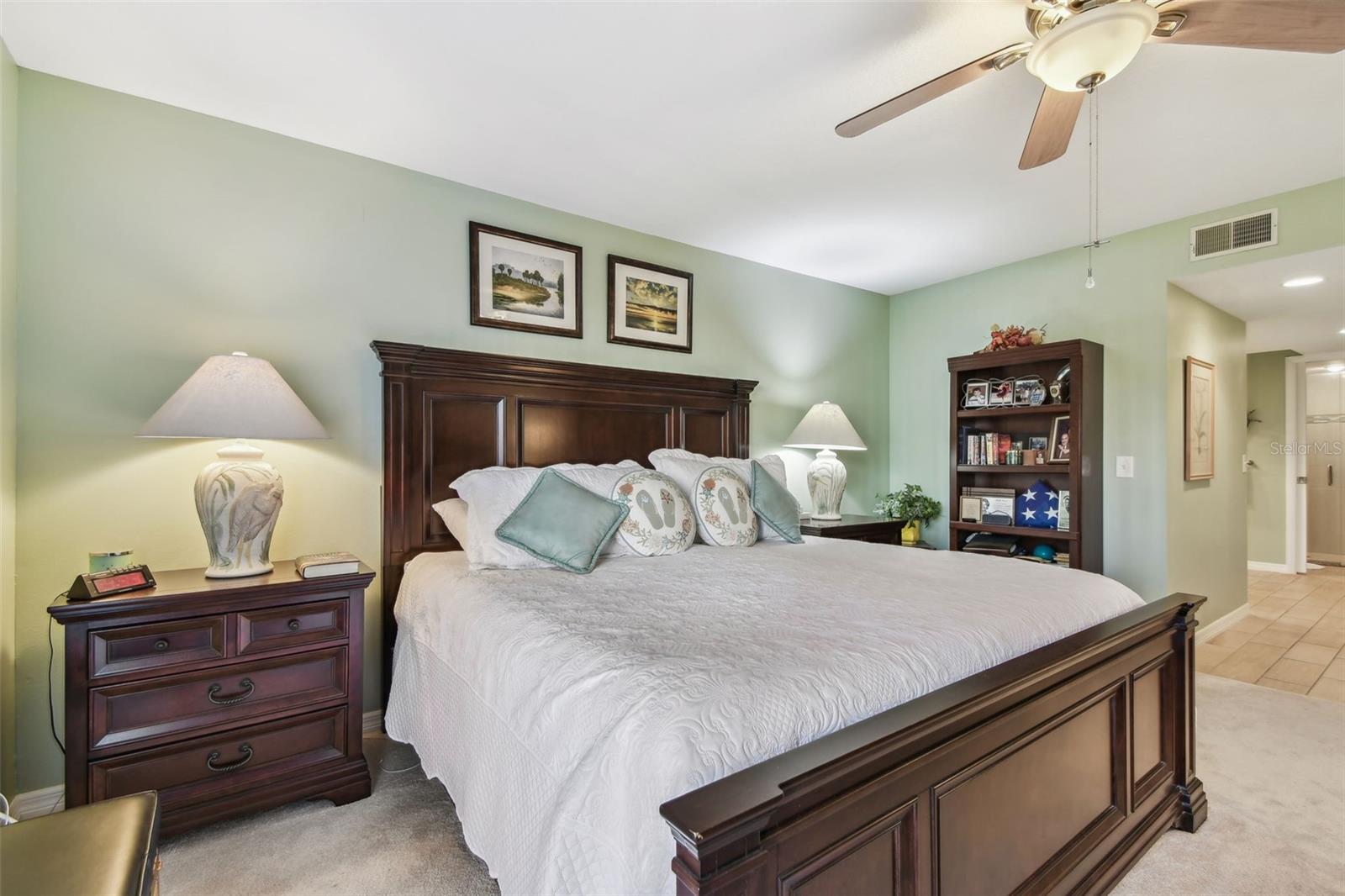 Image 12 of 25 For 301 Mariner Drive 301