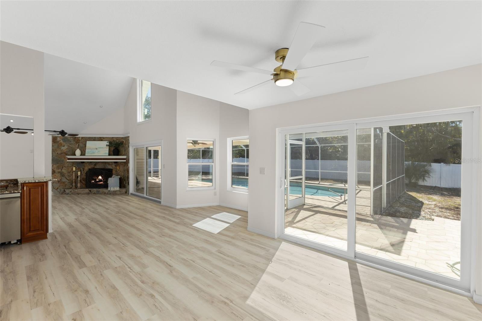 Image 20 of 53 For 2138 Bayou Drive