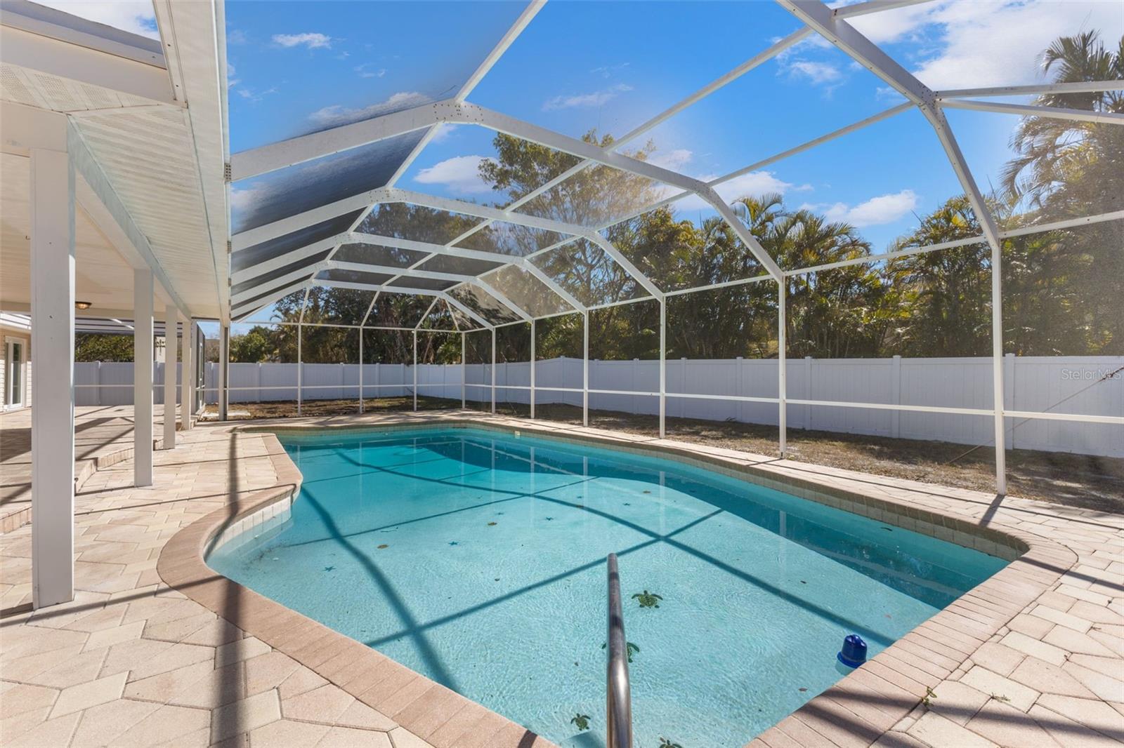 Image 46 of 53 For 2138 Bayou Drive