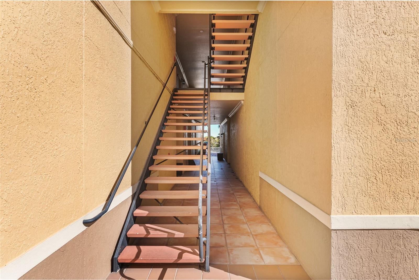 Image 11 of 70 For 4305 Bayside Village Drive 202